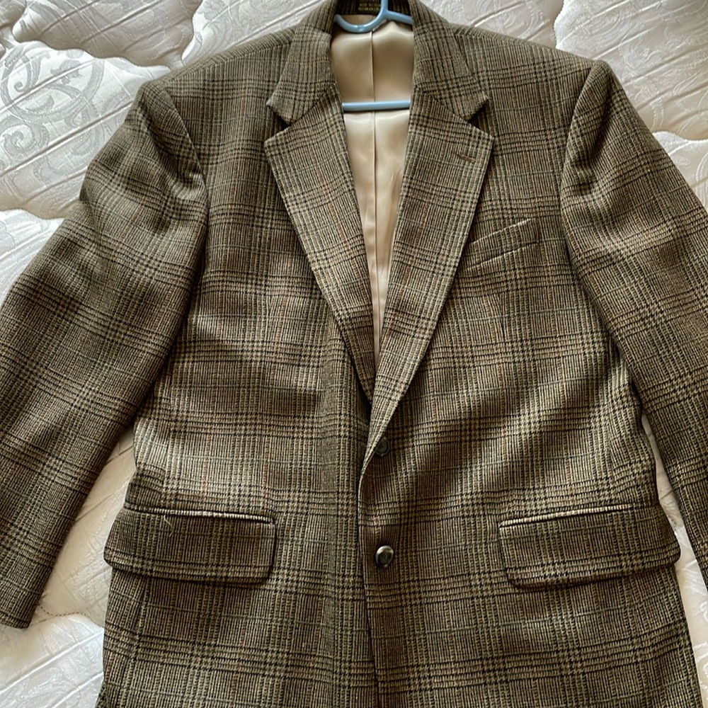 SPORTS JACKET  Tanish brown, small plaid multi-color 100% Lambswool
